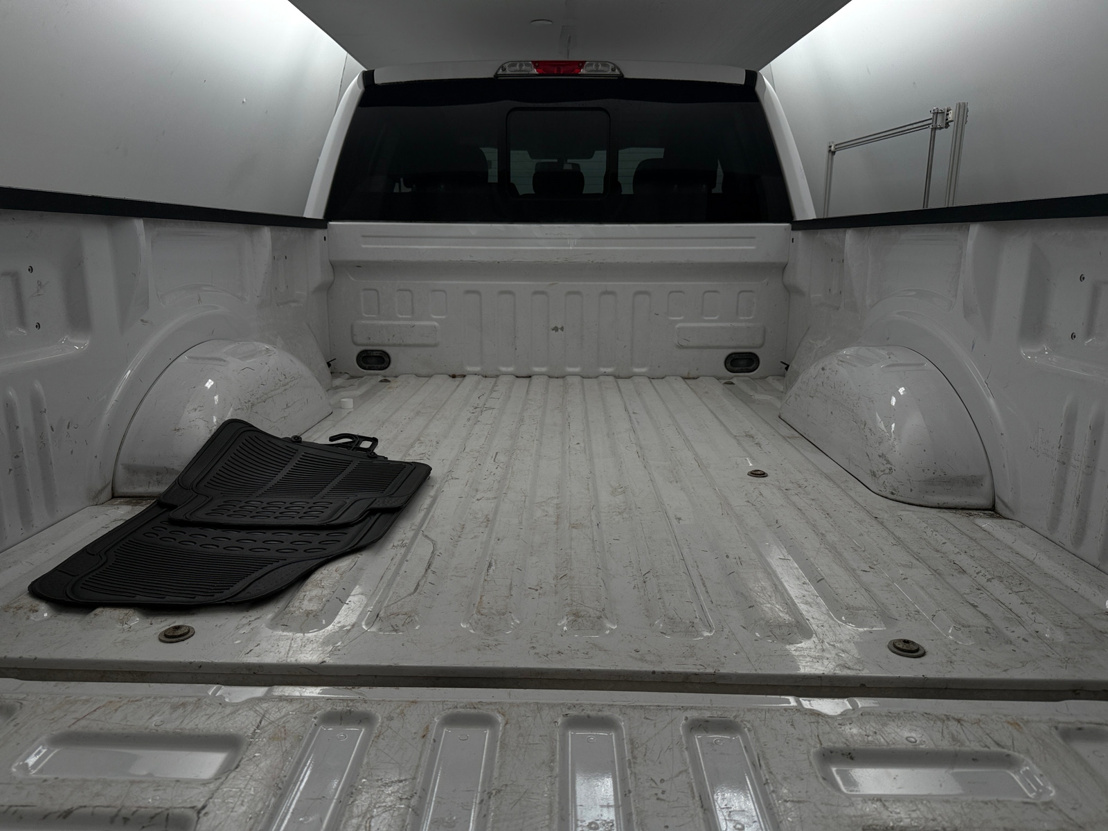 Thumbnail: 2018 Ford Econoline - 7