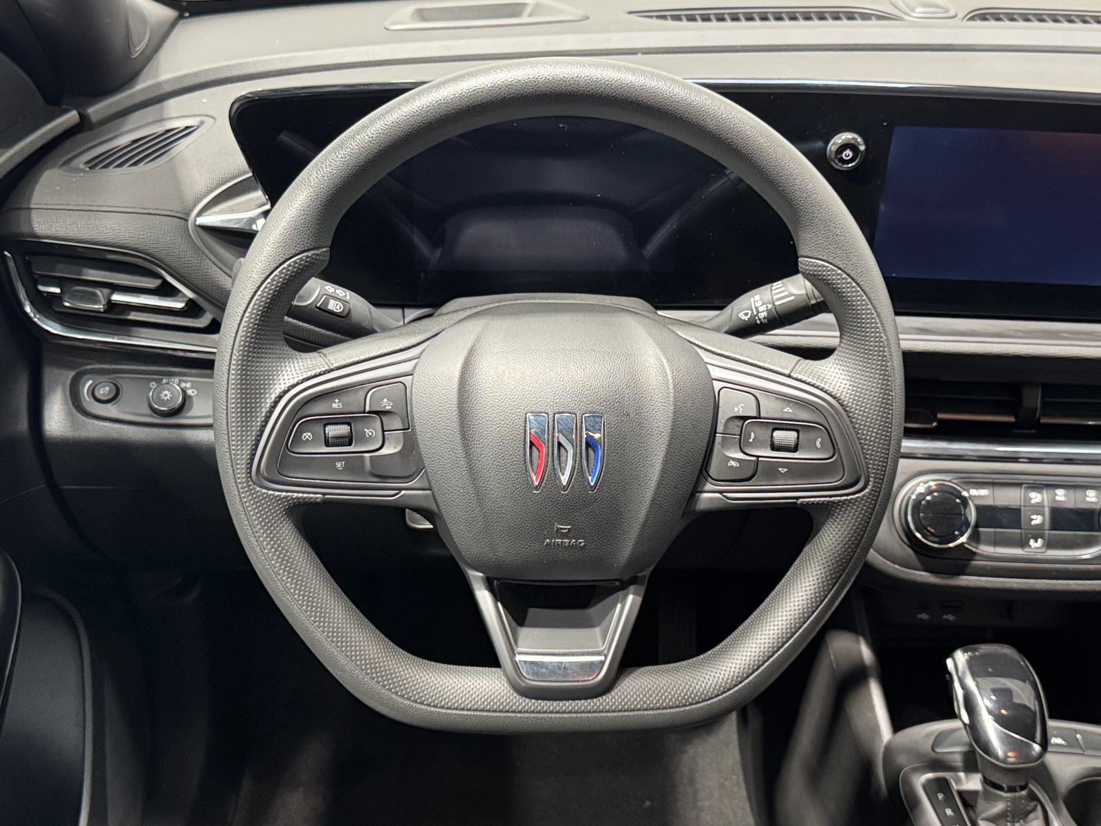 Thumbnail: 2025 Buick Envista - 4