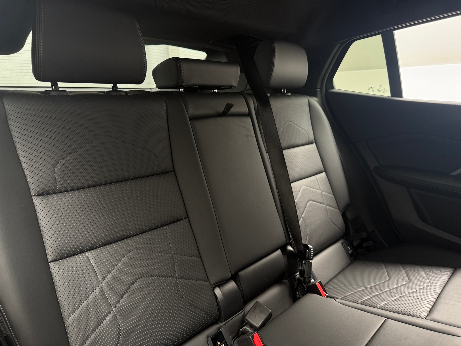 Thumbnail: 2025 BMW X2 - 5