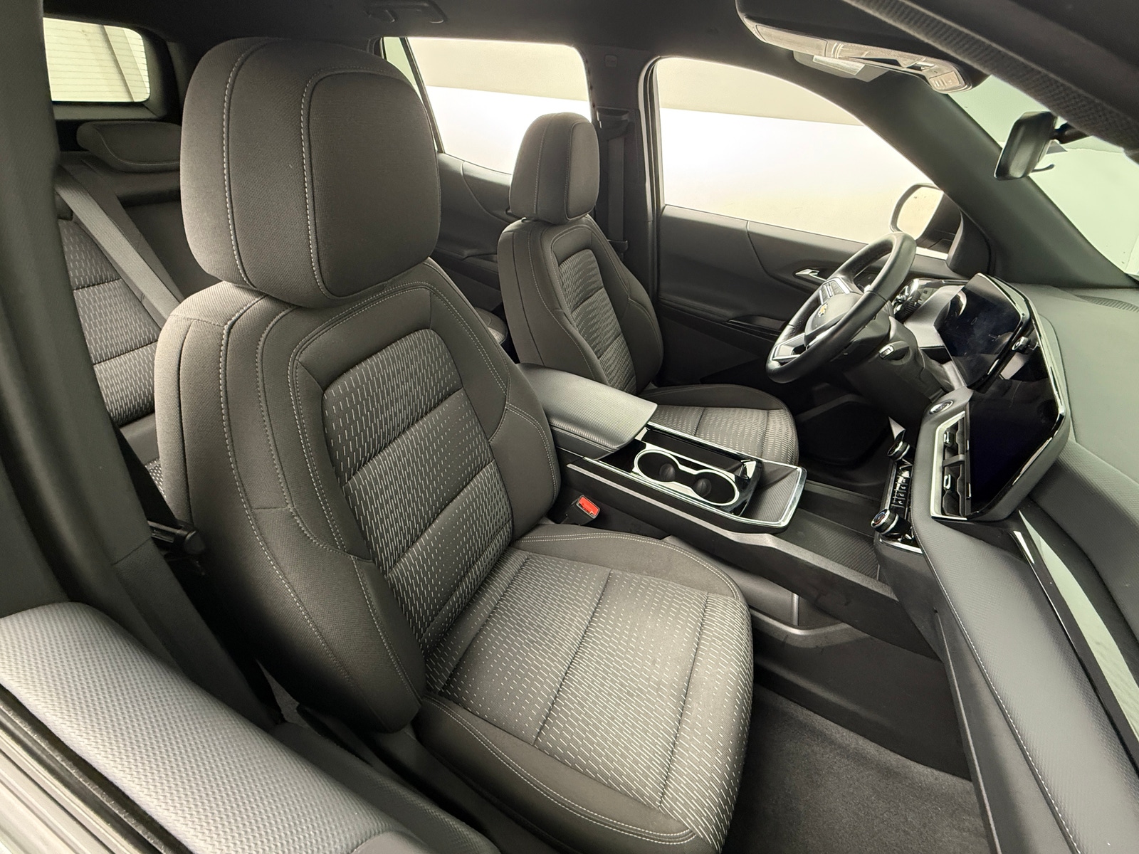 Thumbnail: 2025 Chevrolet Equinox - 2