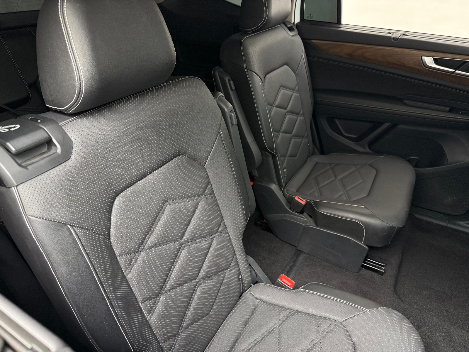 Thumbnail: 2024 Volkswagen Atlas - 5