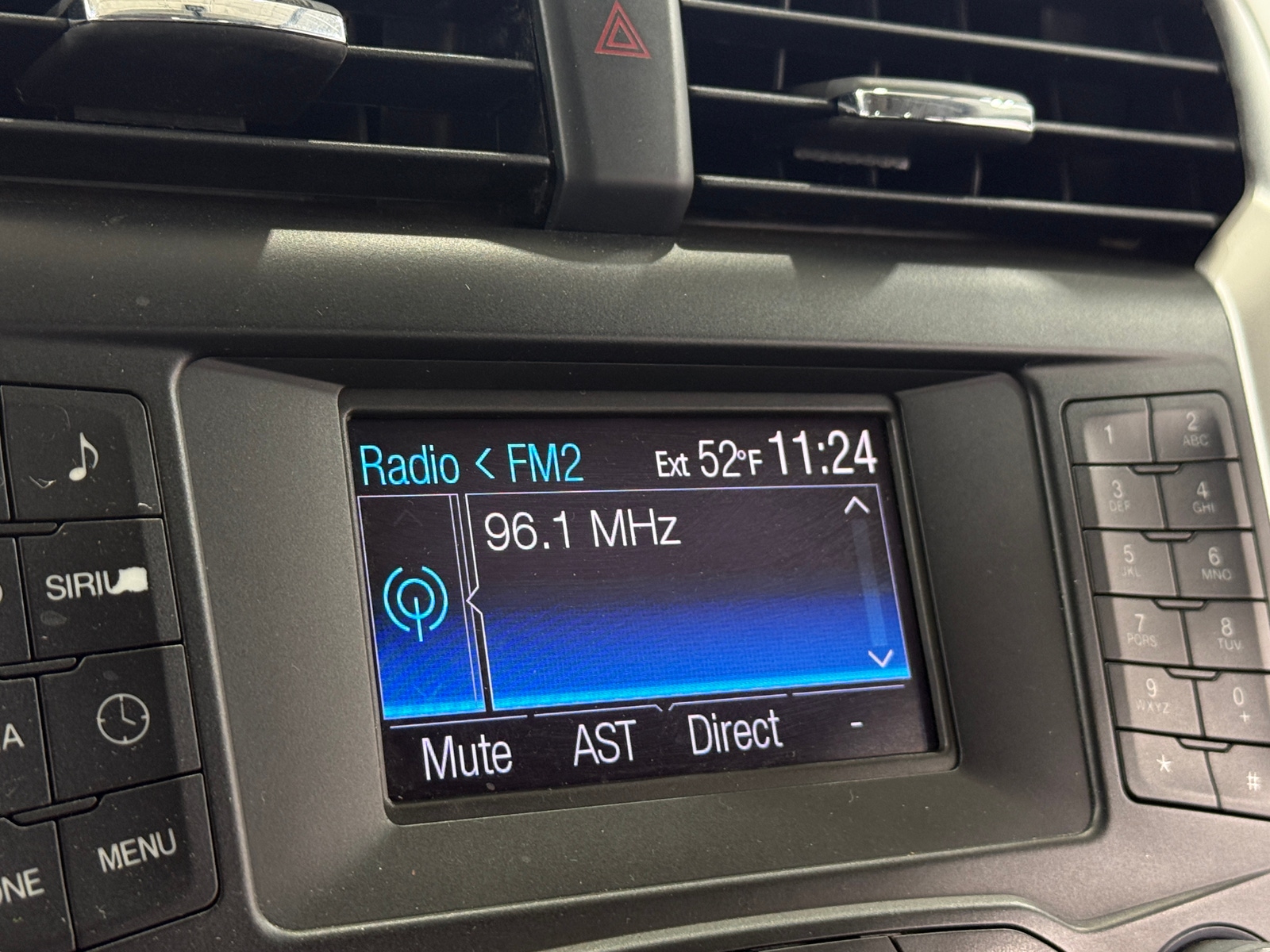 Thumbnail: 2013 Ford Fusion - 4