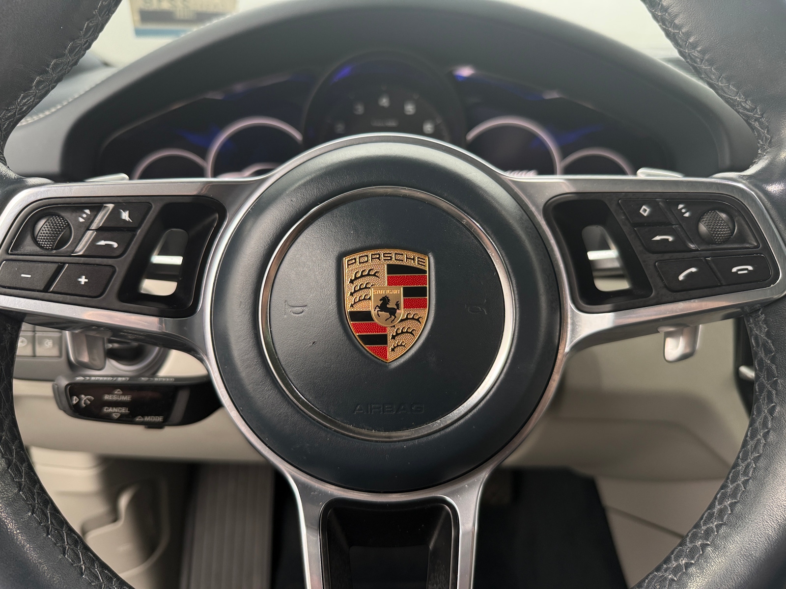 Thumbnail: 2020 Porsche Cayenne - 4