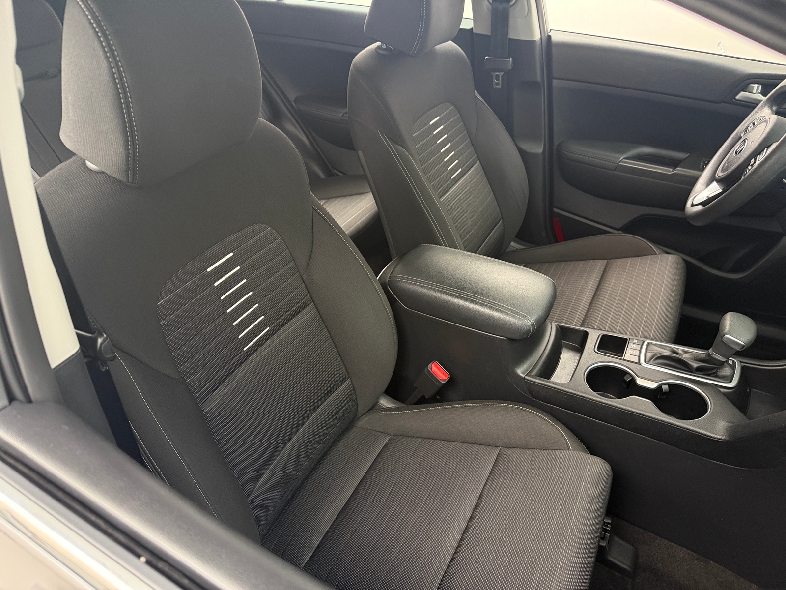 Thumbnail: 2019 Kia Sportage - 2