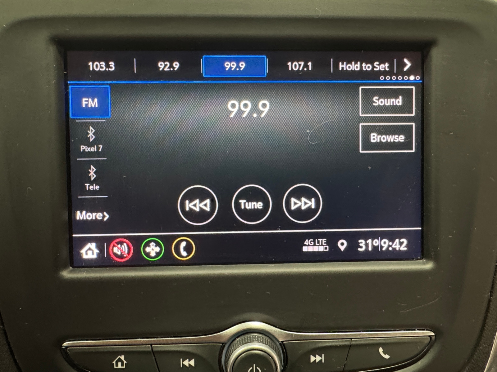 Thumbnail: 2020 Chevrolet Equinox - 4