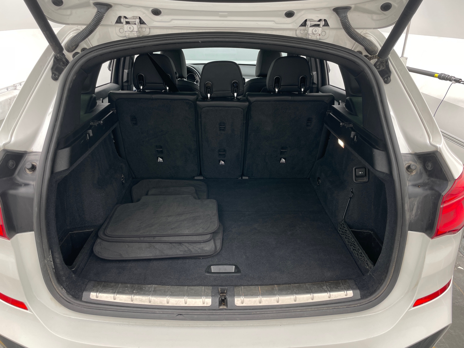 Thumbnail: 2019 BMW X1 - 6