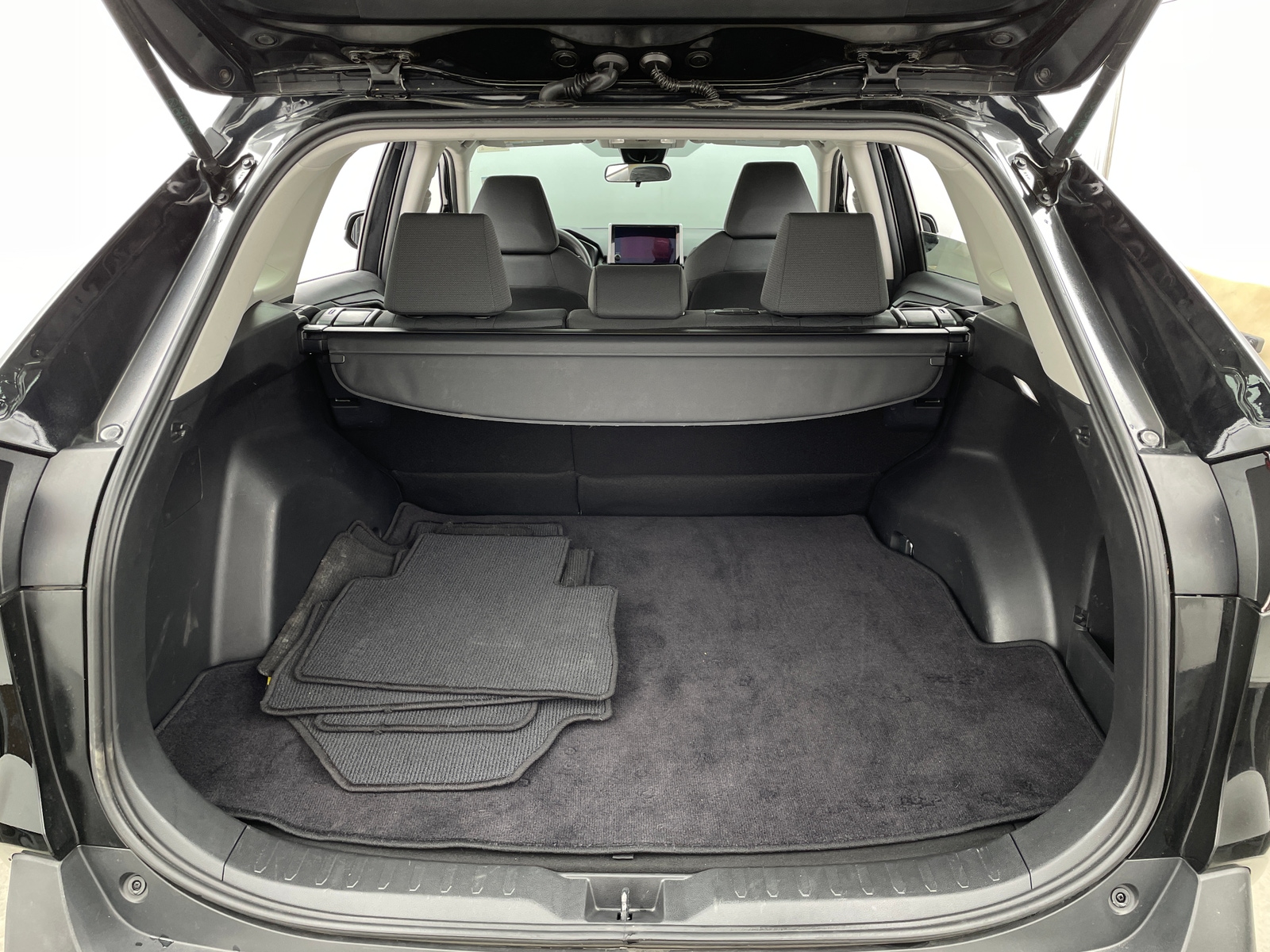 Thumbnail: 2024 Toyota RAV4 - 7