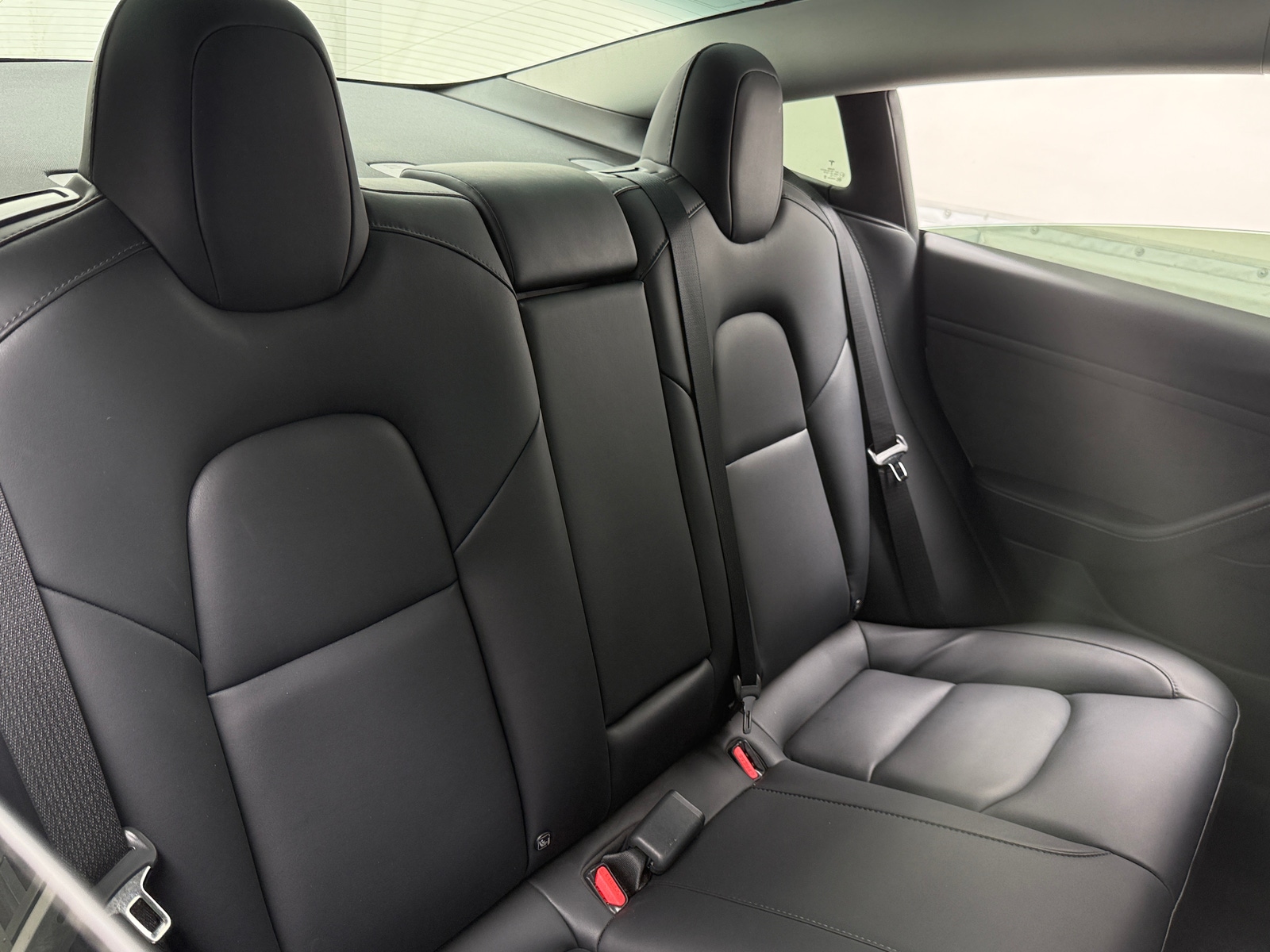 Thumbnail: 2022 Tesla Model 3 - 5