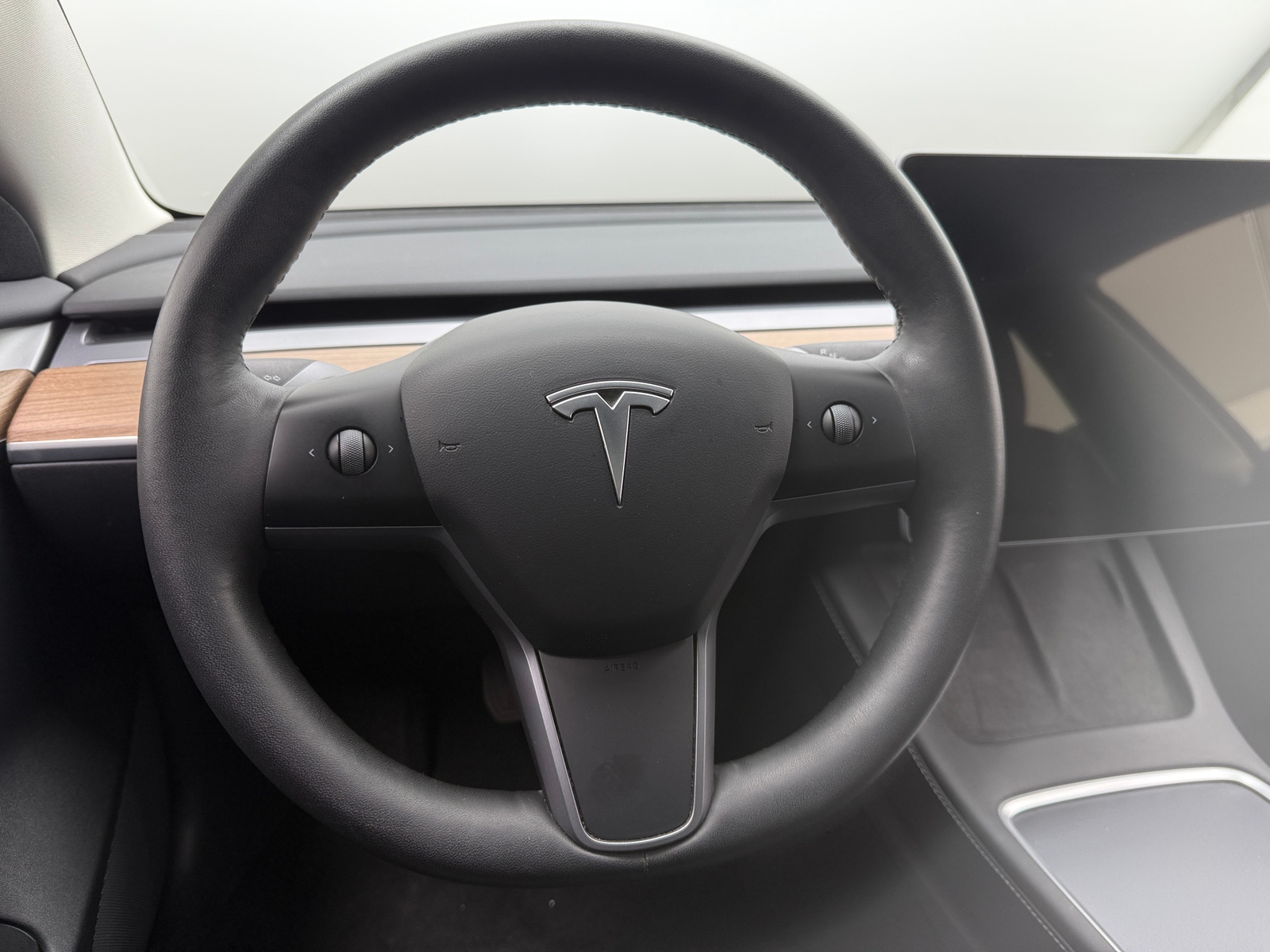 Thumbnail: 2022 Tesla Model 3 - 4