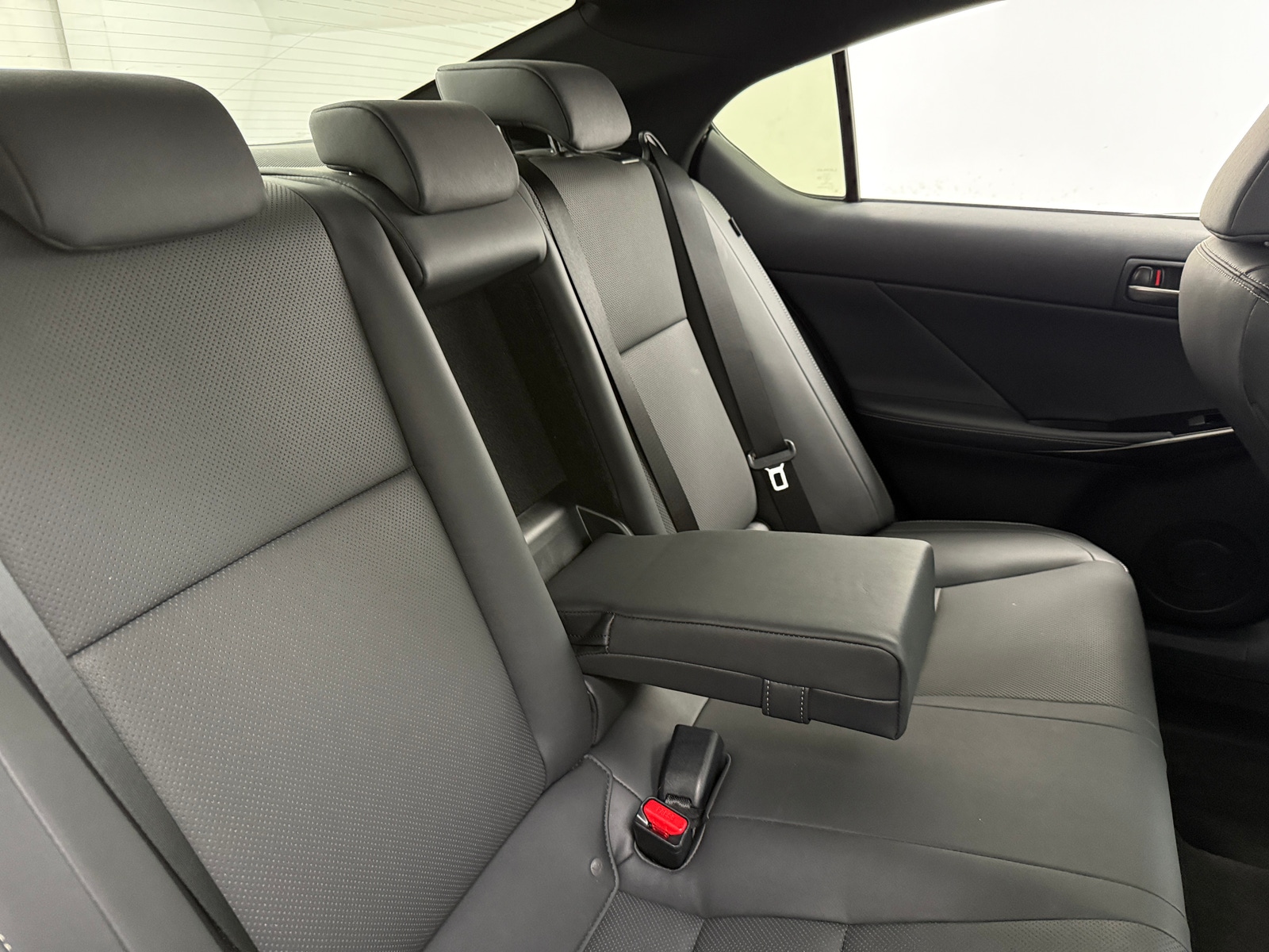 Thumbnail: 2023 Lexus IS - 5