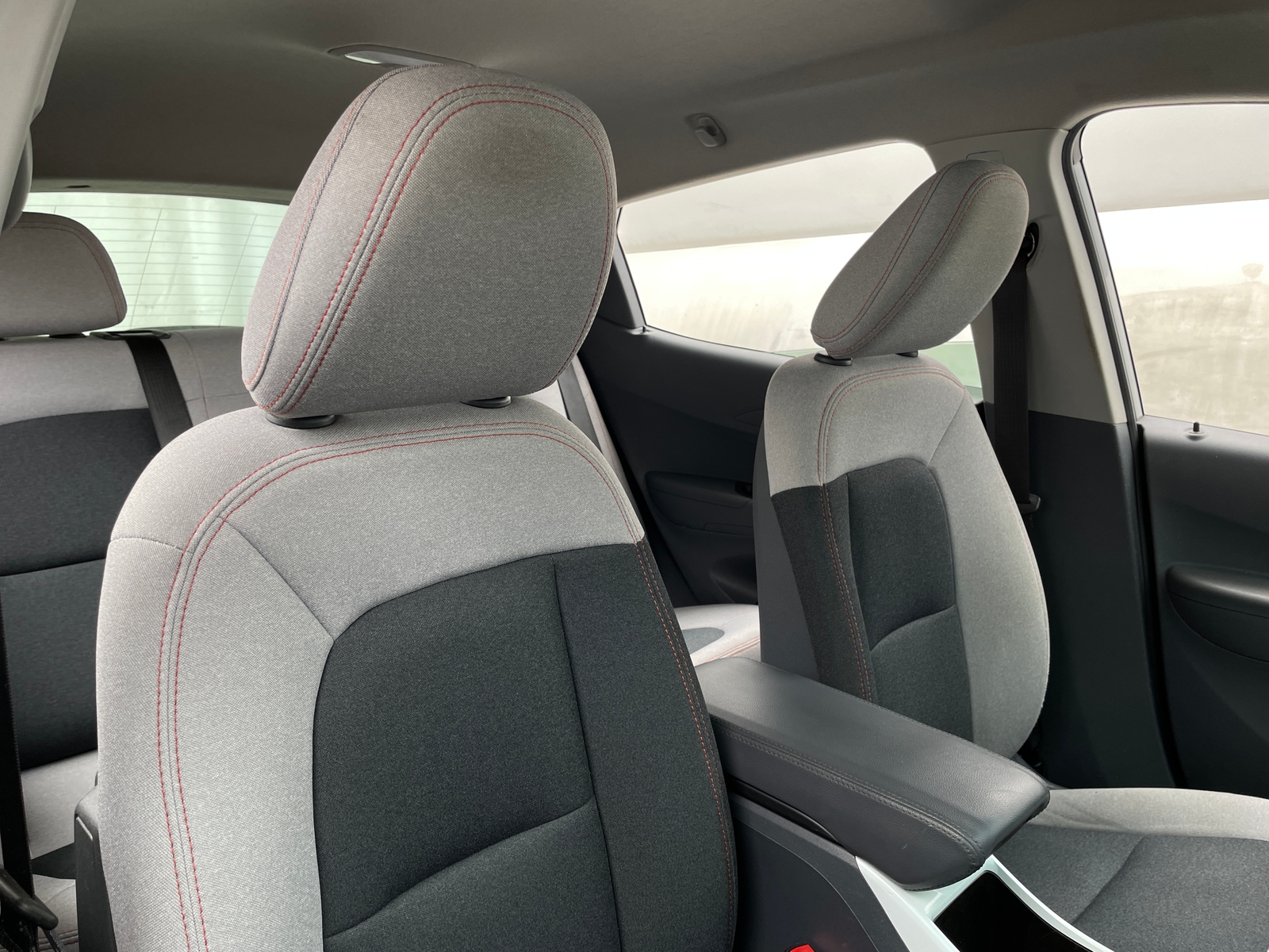 Thumbnail: 2021 Chevrolet Bolt EV - 2