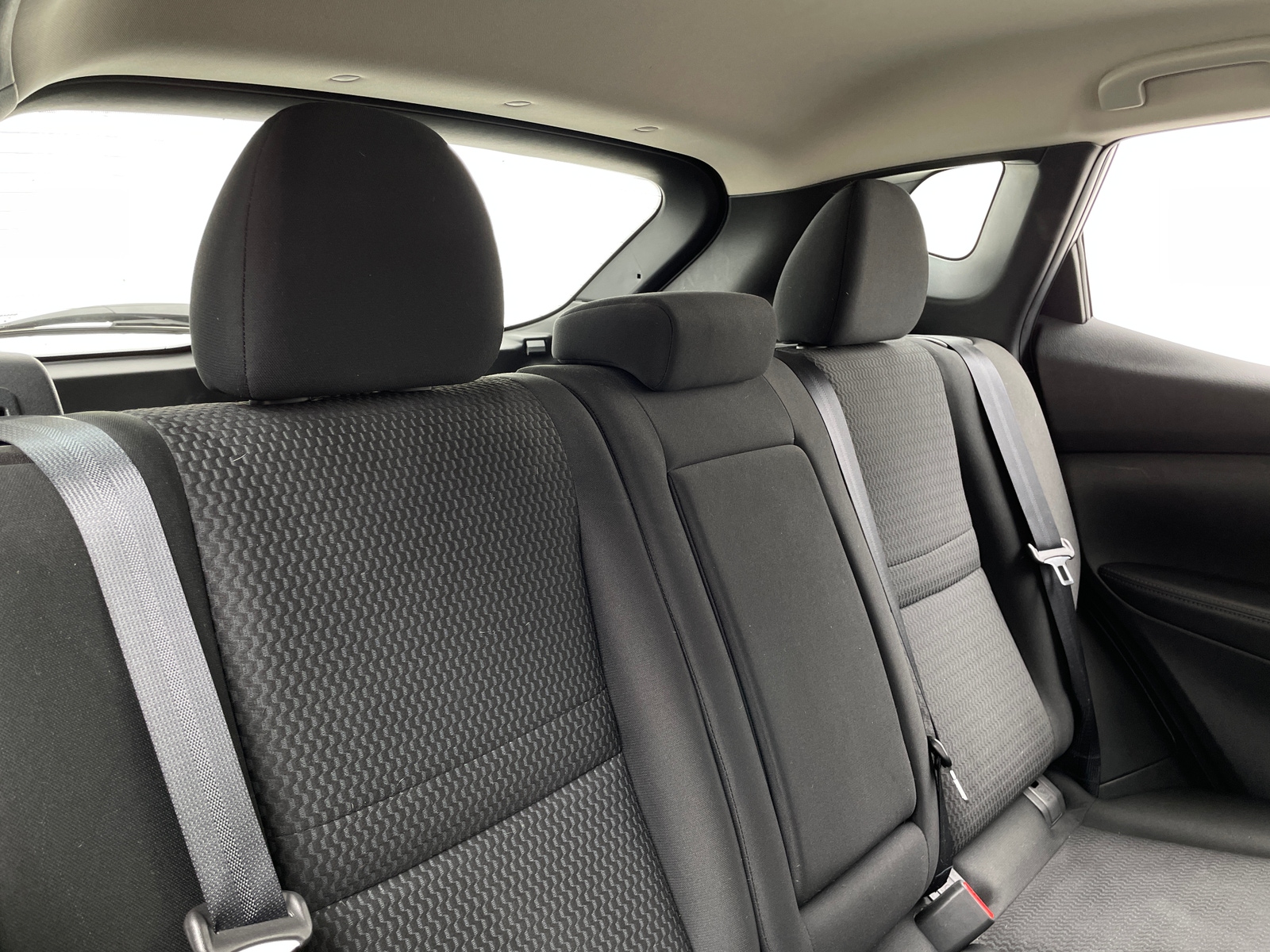 Thumbnail: 2019 Nissan Rogue Sport - 6