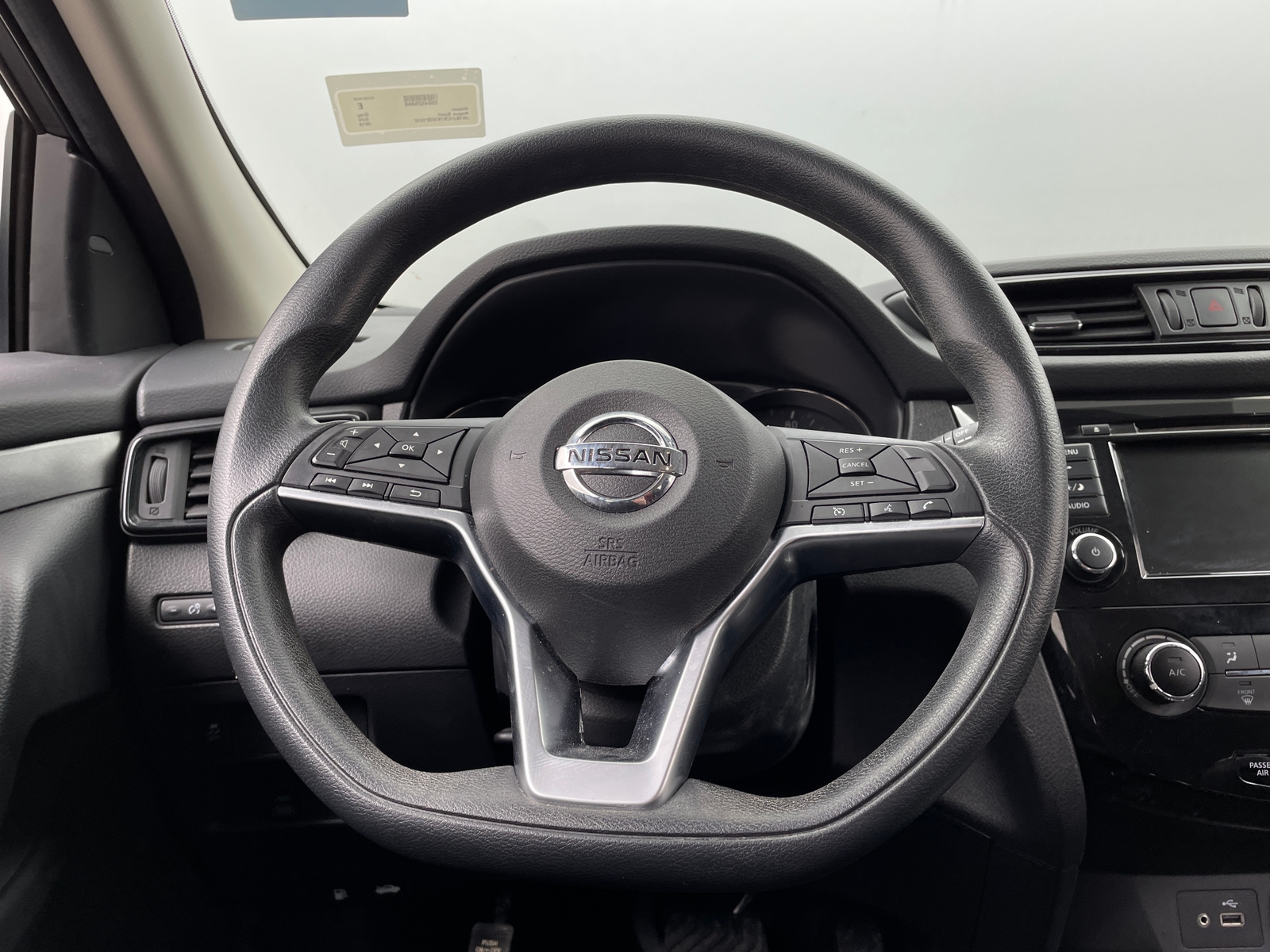 Thumbnail: 2019 Nissan Rogue Sport - 5