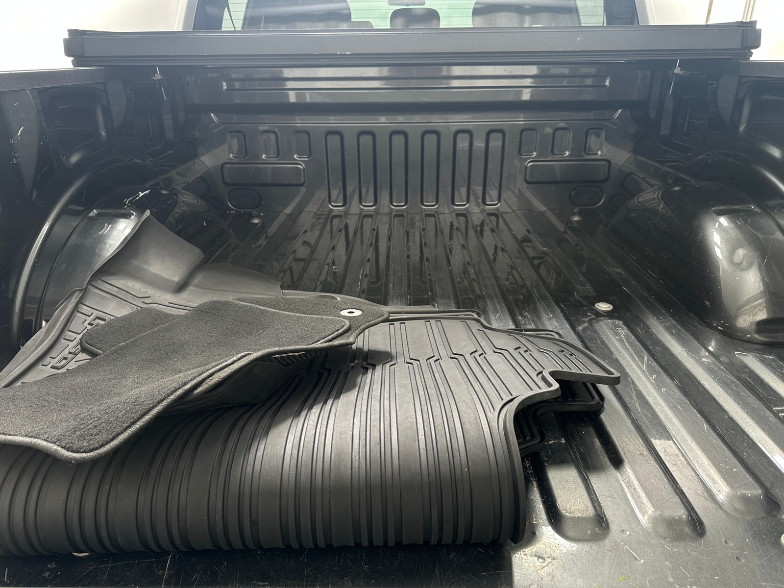 Thumbnail: 2018 Ford Econoline - 7