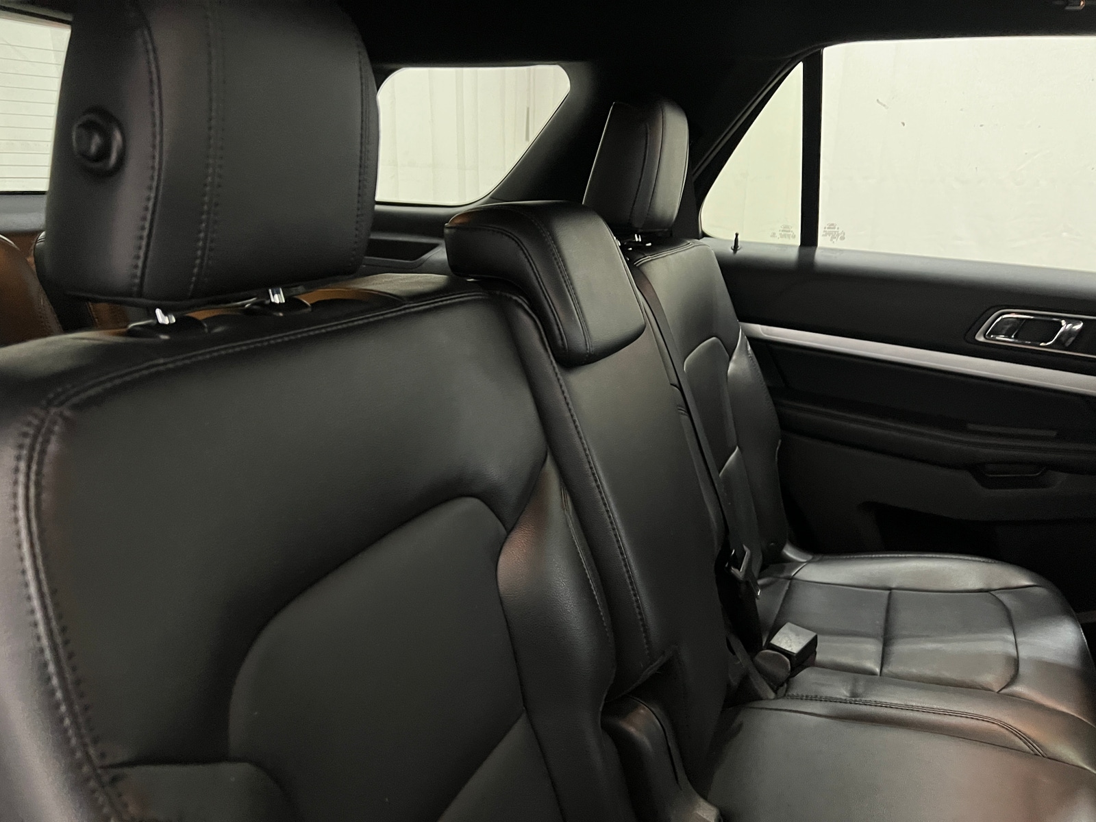 Thumbnail: 2017 Ford Explorer - 5