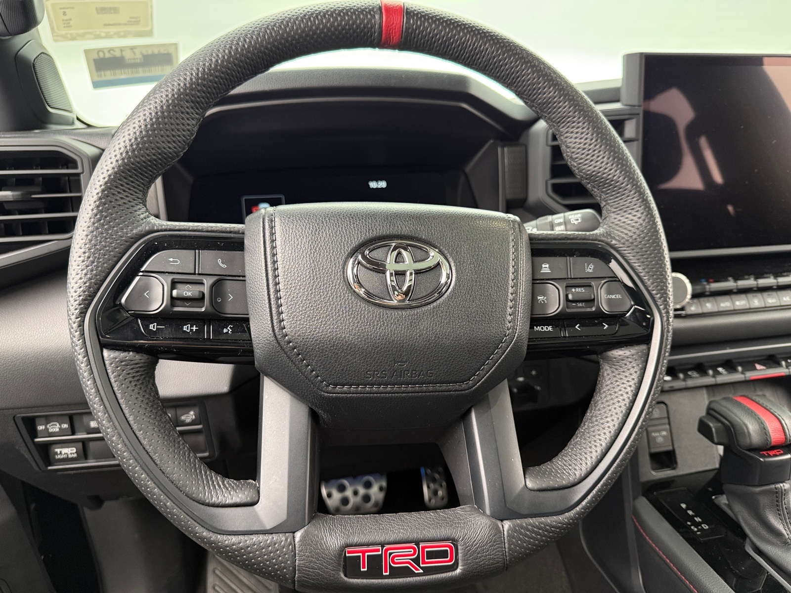 Thumbnail: 2024 Toyota Sequoia - 4