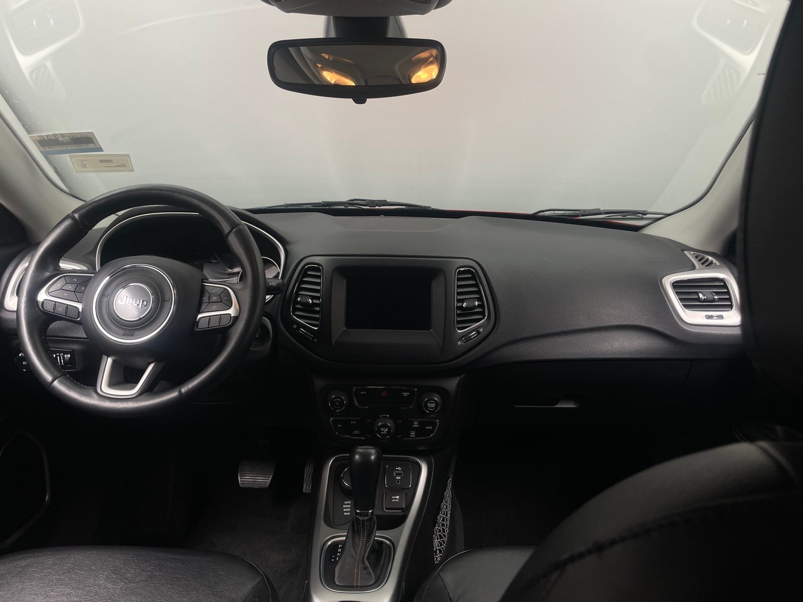 Thumbnail: 2019 Jeep Compass - 3