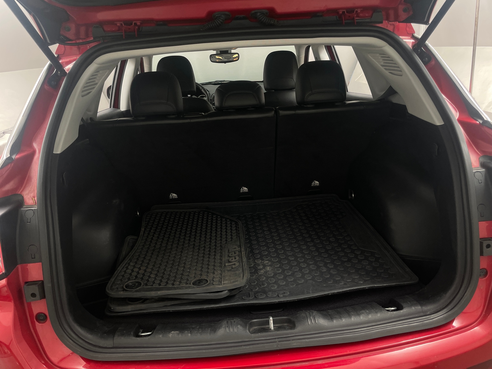 Thumbnail: 2019 Jeep Compass - 7