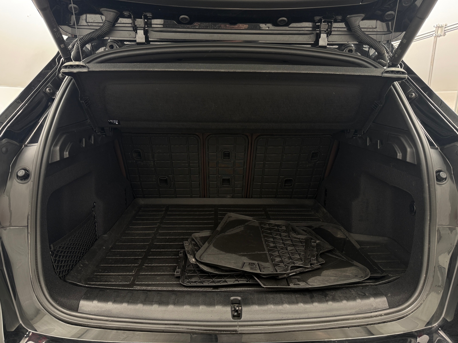 Thumbnail: 2025 BMW X1 - 6