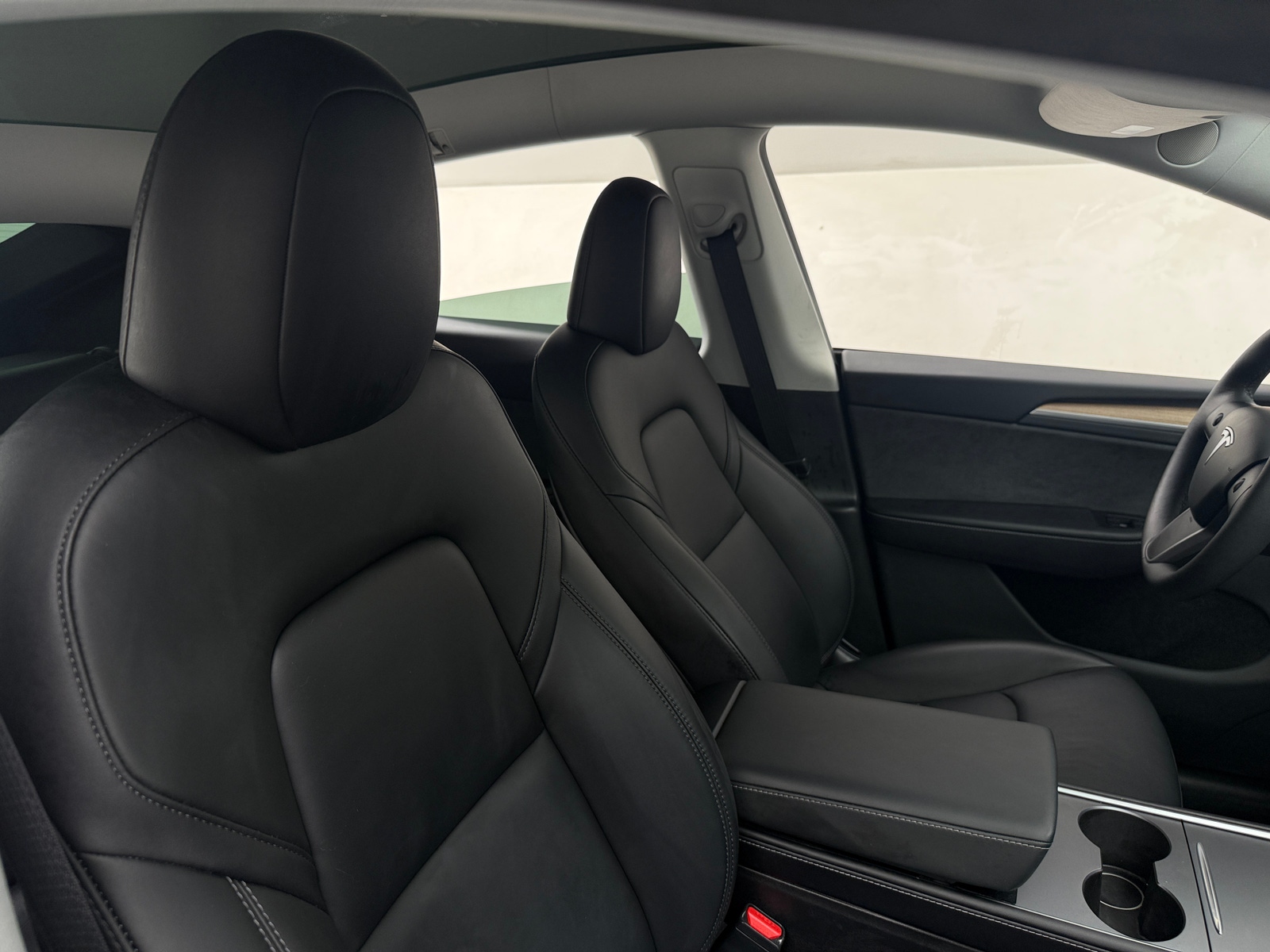 Thumbnail: 2024 Tesla Model Y - 5