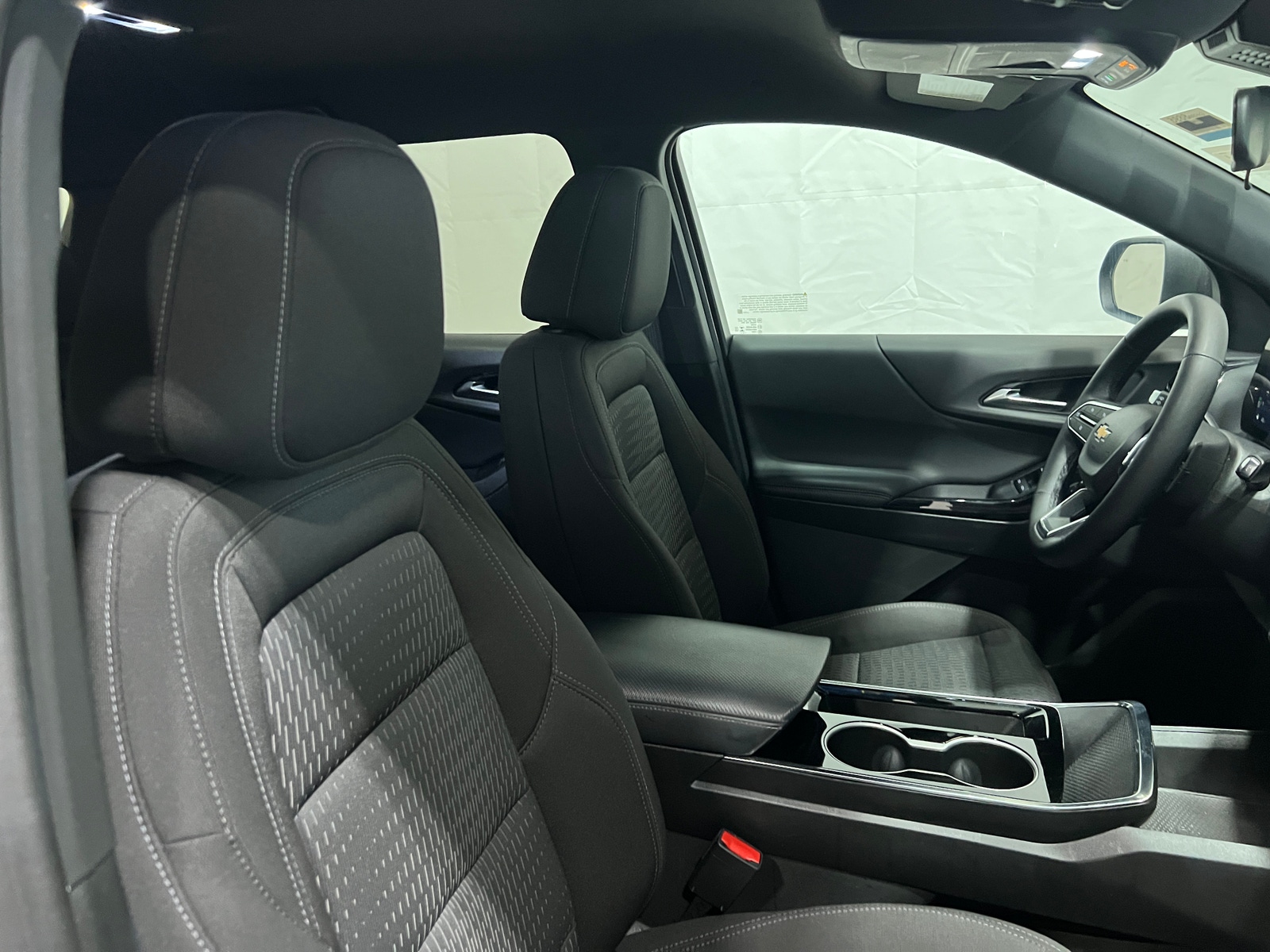 Thumbnail: 2025 Chevrolet Equinox - 2