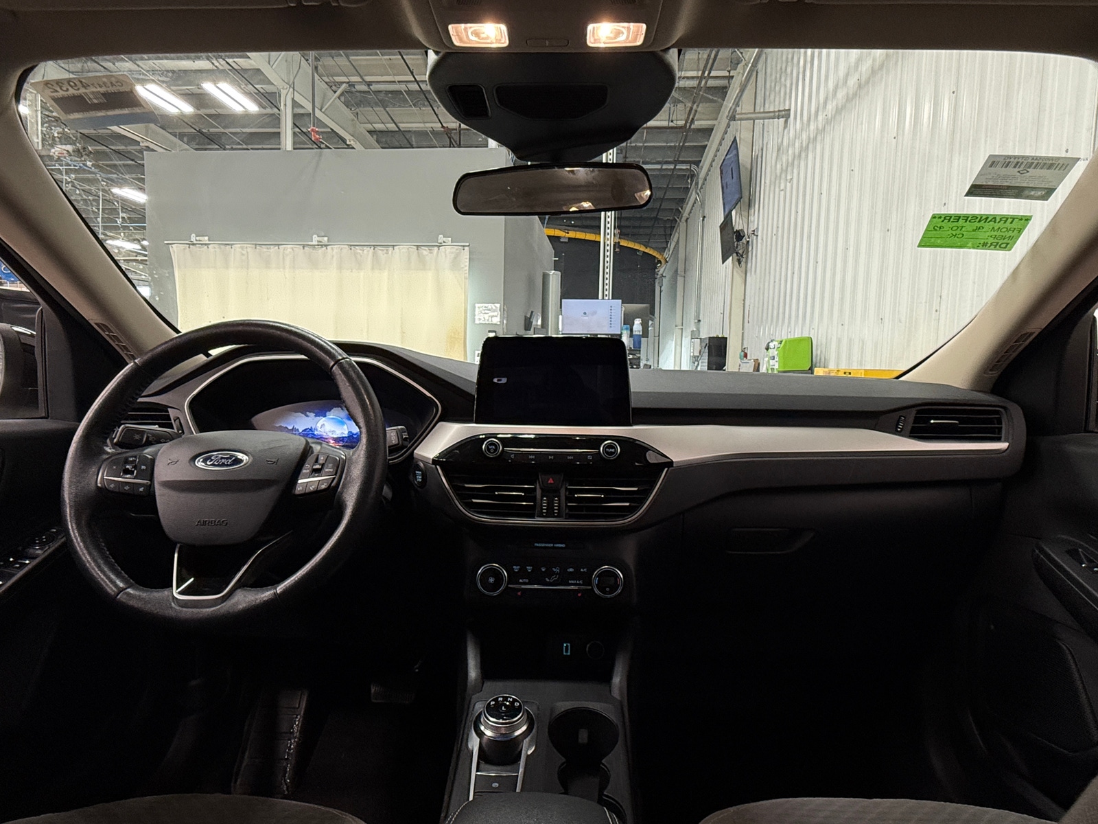 Thumbnail: 2020 Ford Escape - 3