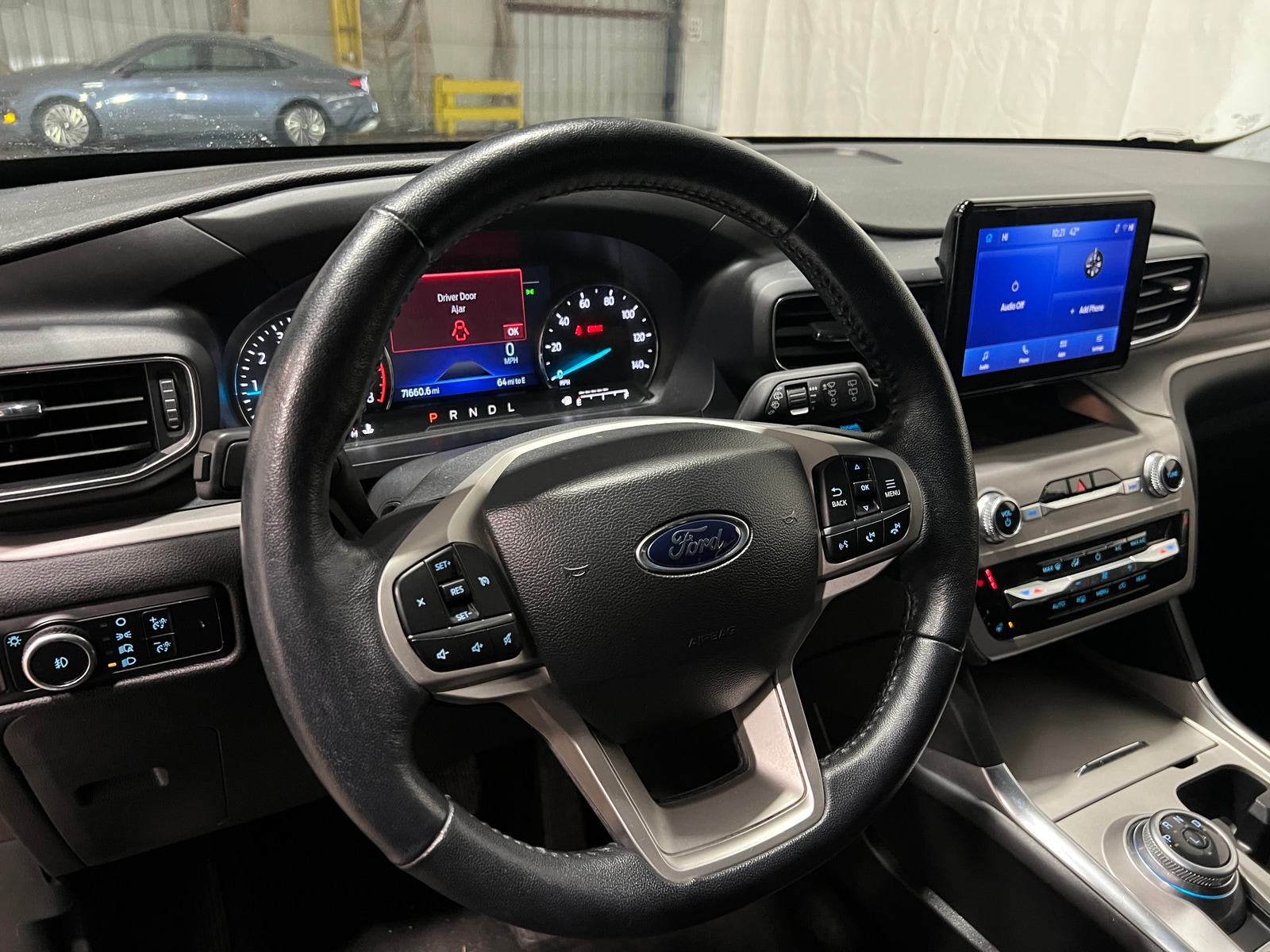 Thumbnail: 2023 Ford Explorer - 4