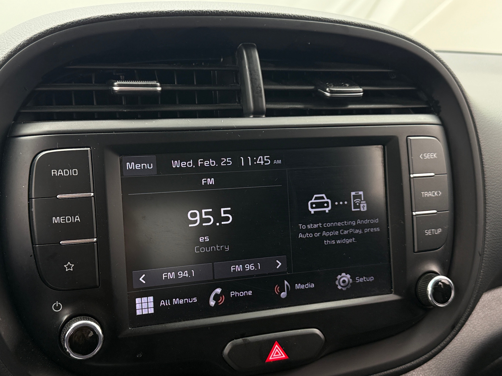 Thumbnail: 2023 Kia Soul - 4