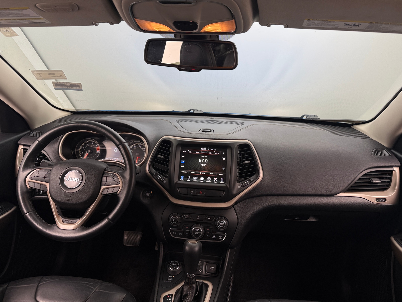 Thumbnail: 2018 Jeep Cherokee - 2