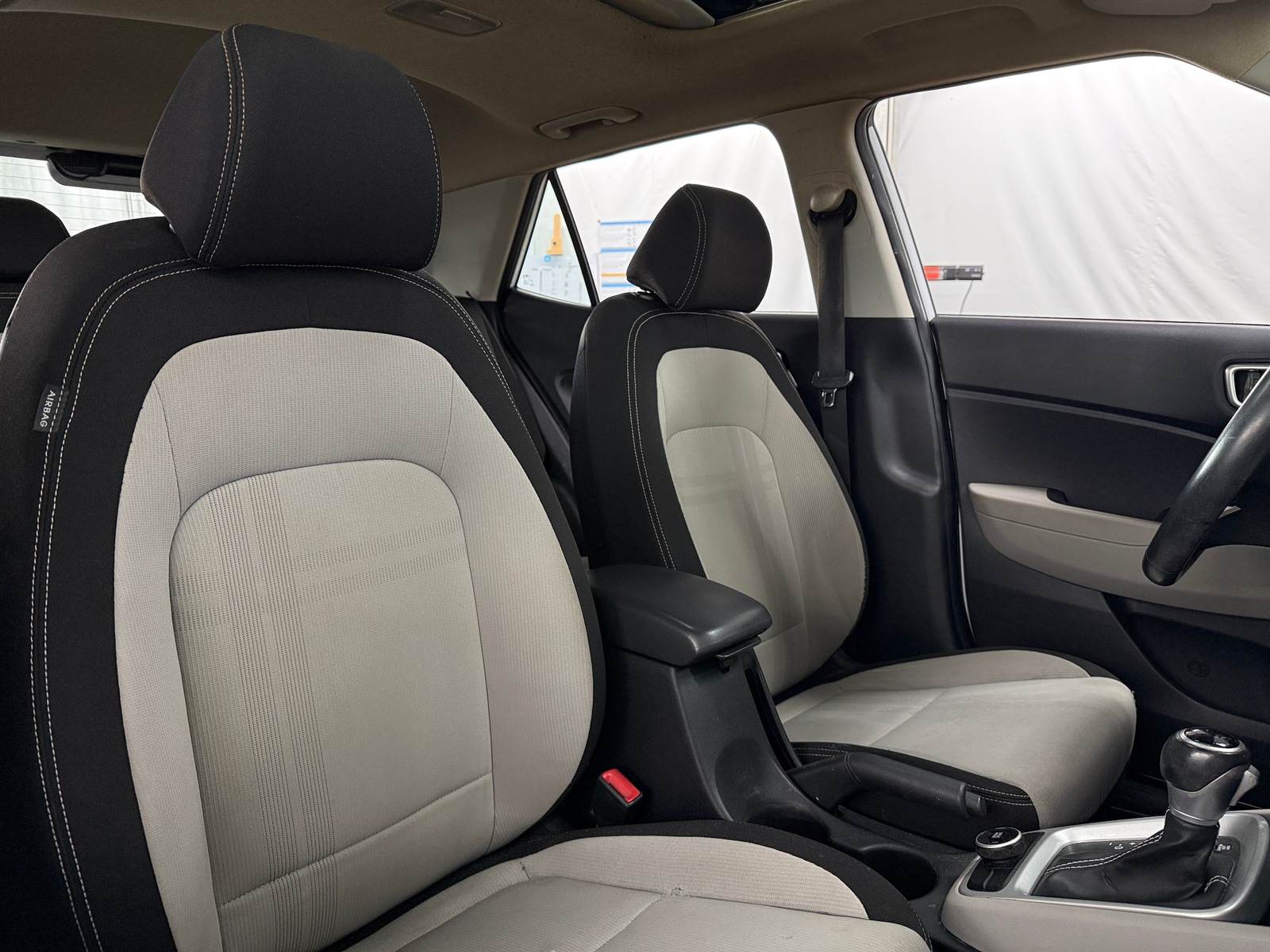 Thumbnail: 2020 Hyundai Venue - 2