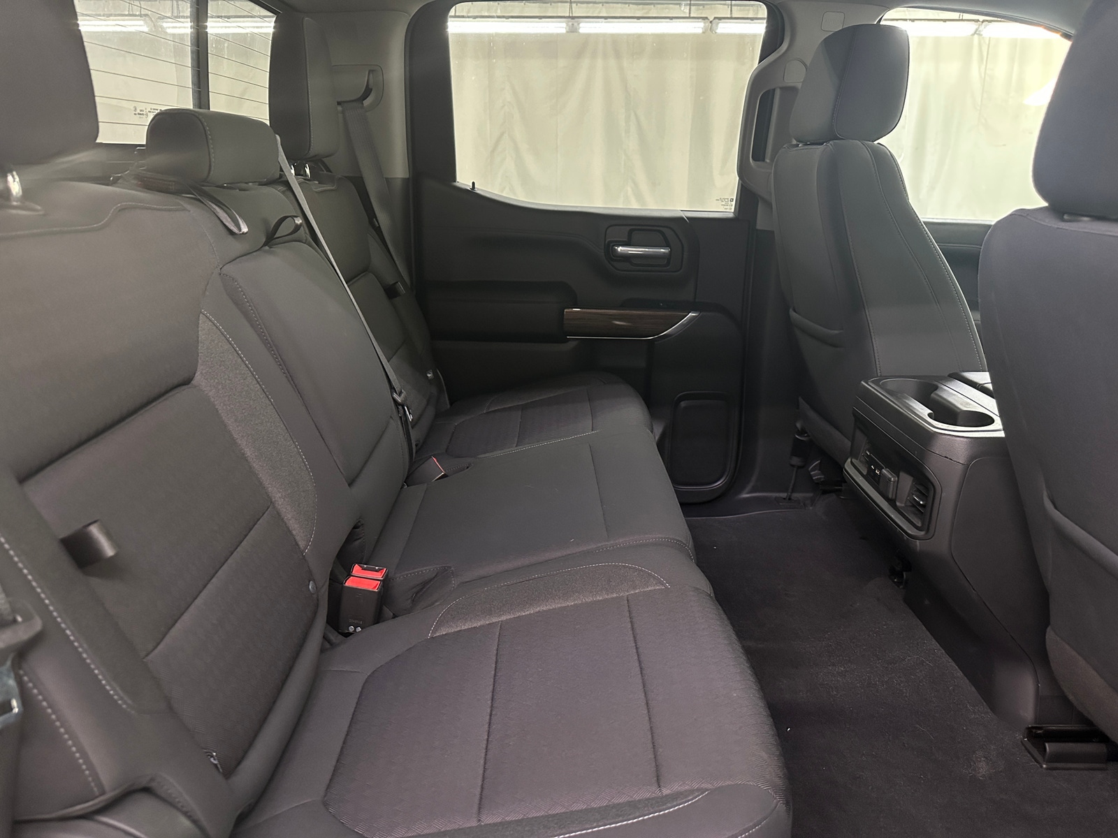 Thumbnail: 2020 Chevrolet Silverado 1500 - 6