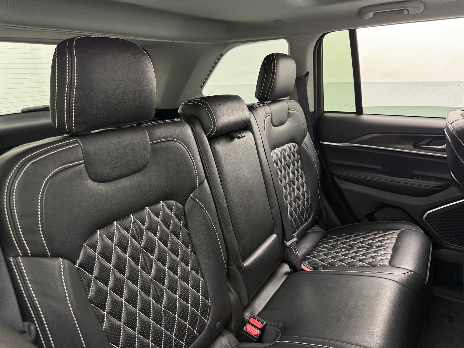 Thumbnail: 2022 Jeep Grand Cherokee - 5