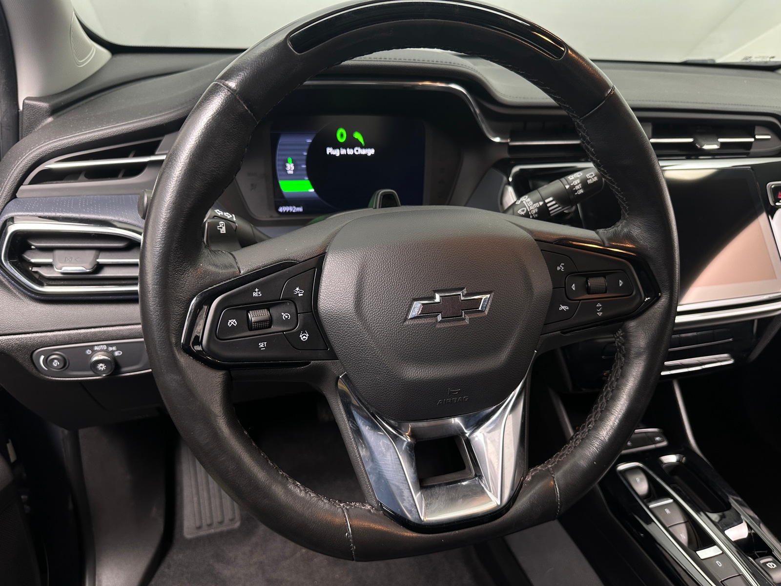 Thumbnail: 2023 Chevrolet Bolt EUV - 4