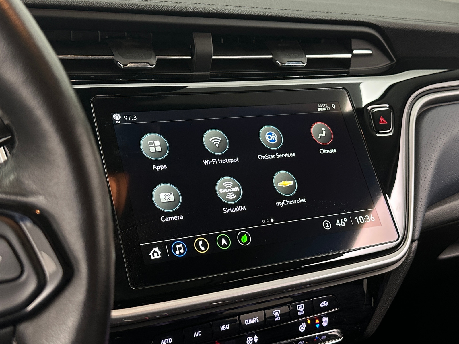 Thumbnail: 2023 Chevrolet Bolt EUV - 3