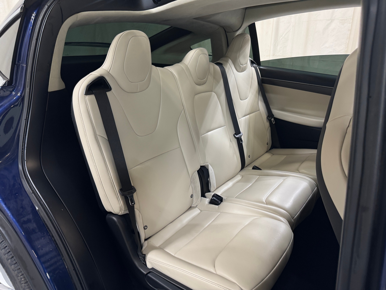 Thumbnail: 2017 Tesla Model X - 5