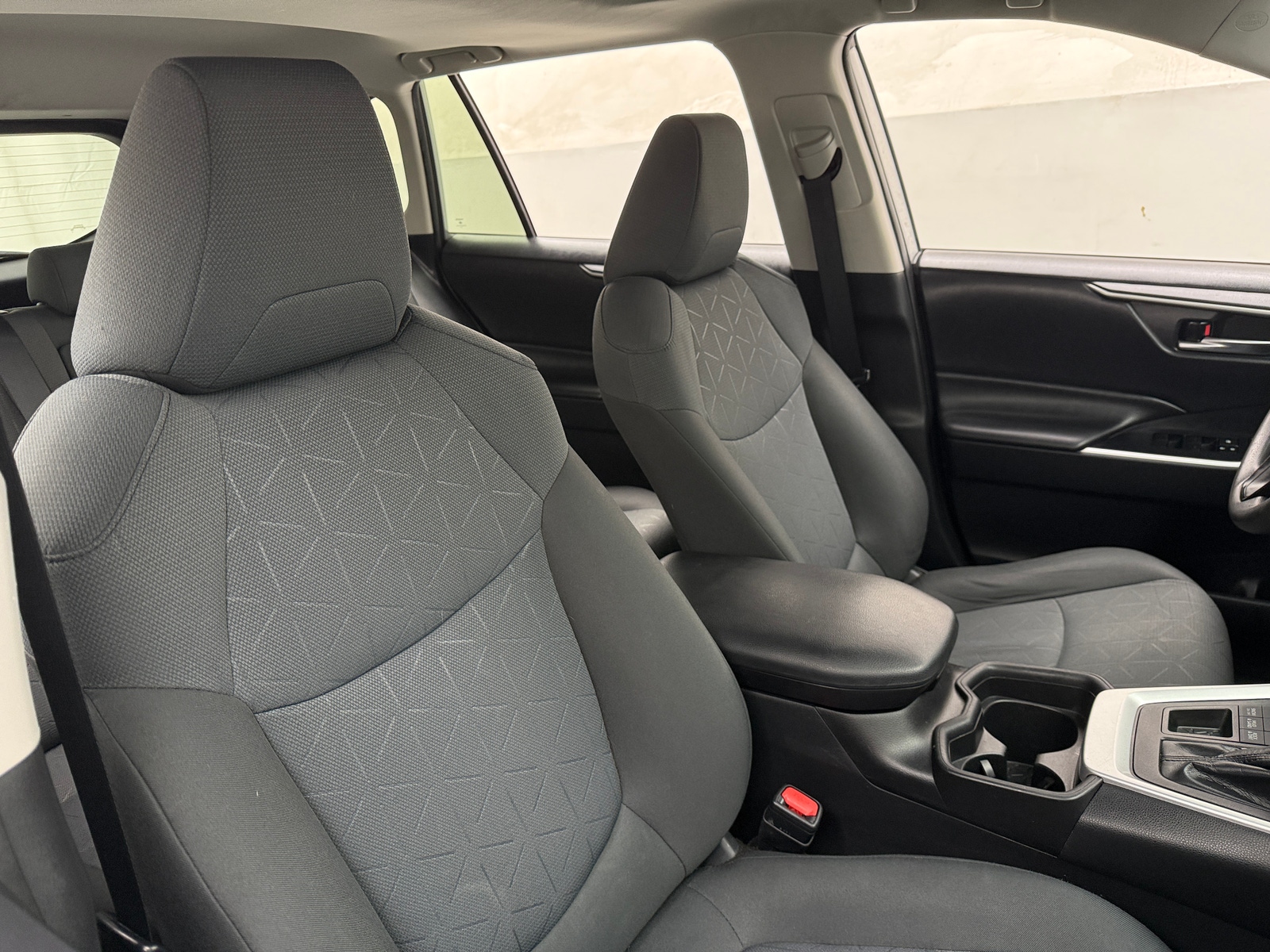 Thumbnail: 2019 Toyota RAV4 - 2