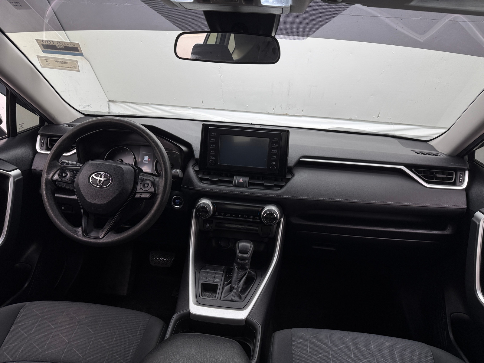 Thumbnail: 2019 Toyota RAV4 - 3