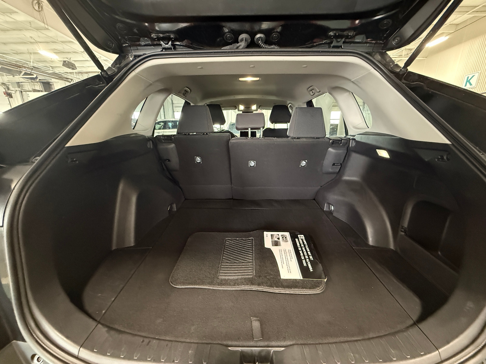 Thumbnail: 2025 Toyota RAV4 - 7