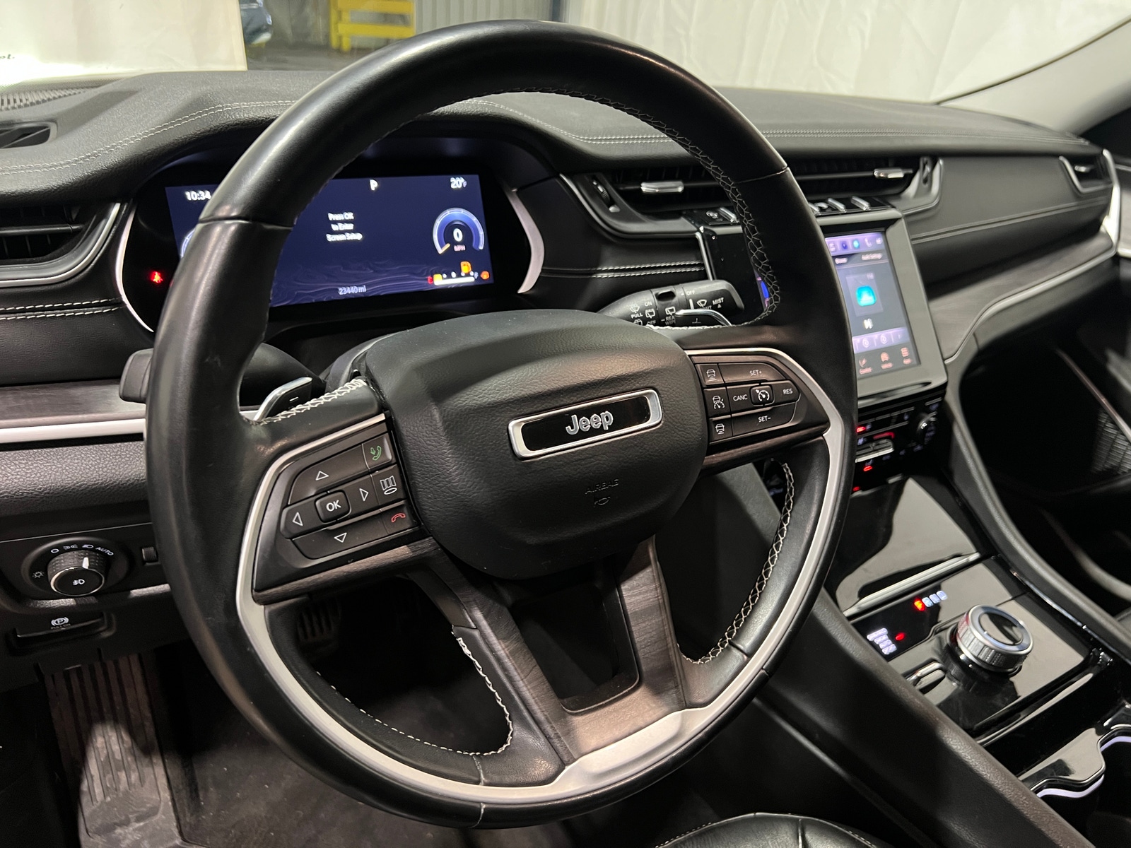 Thumbnail: 2021 Jeep Grand Cherokee L - 4