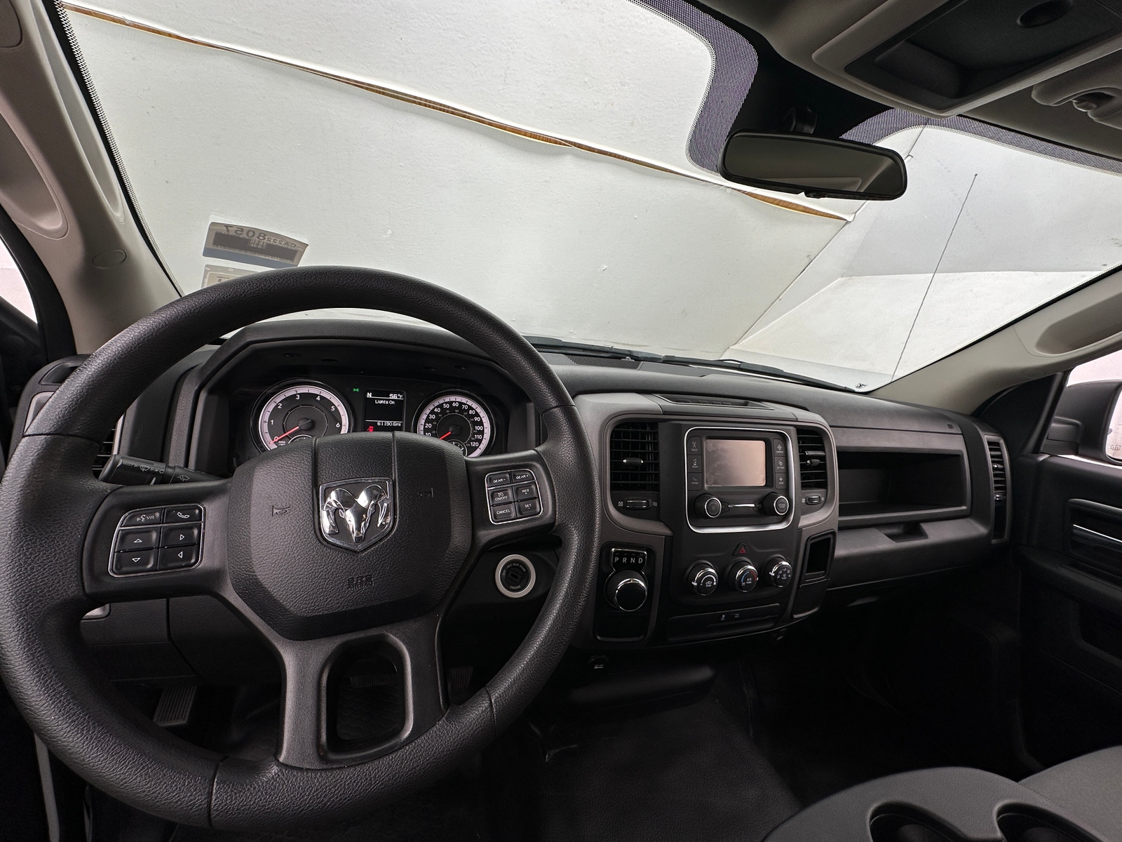 Thumbnail: 2022 RAM 1500 Classic - 3