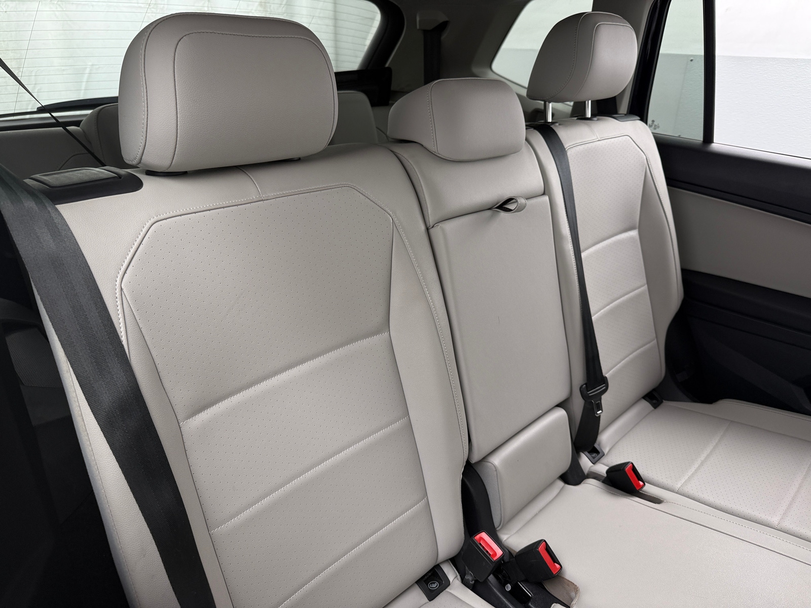 Thumbnail: 2021 Volkswagen Tiguan - 5