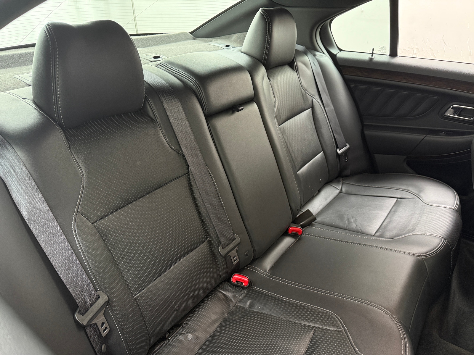 Thumbnail: 2014 Ford Taurus - 5