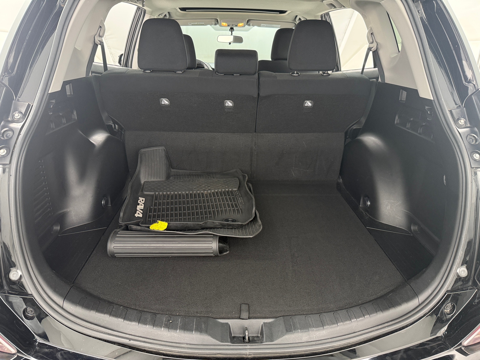 Thumbnail: 2016 Toyota RAV4 - 7