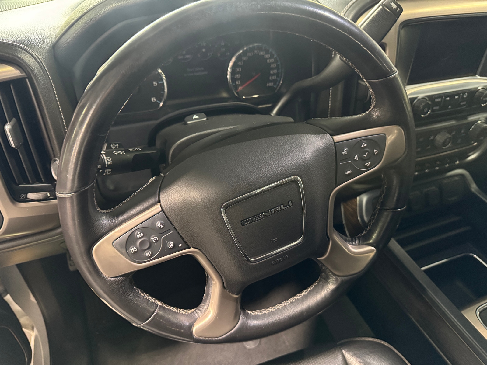 Thumbnail: 2018 GMC Sierra 1500 - 4