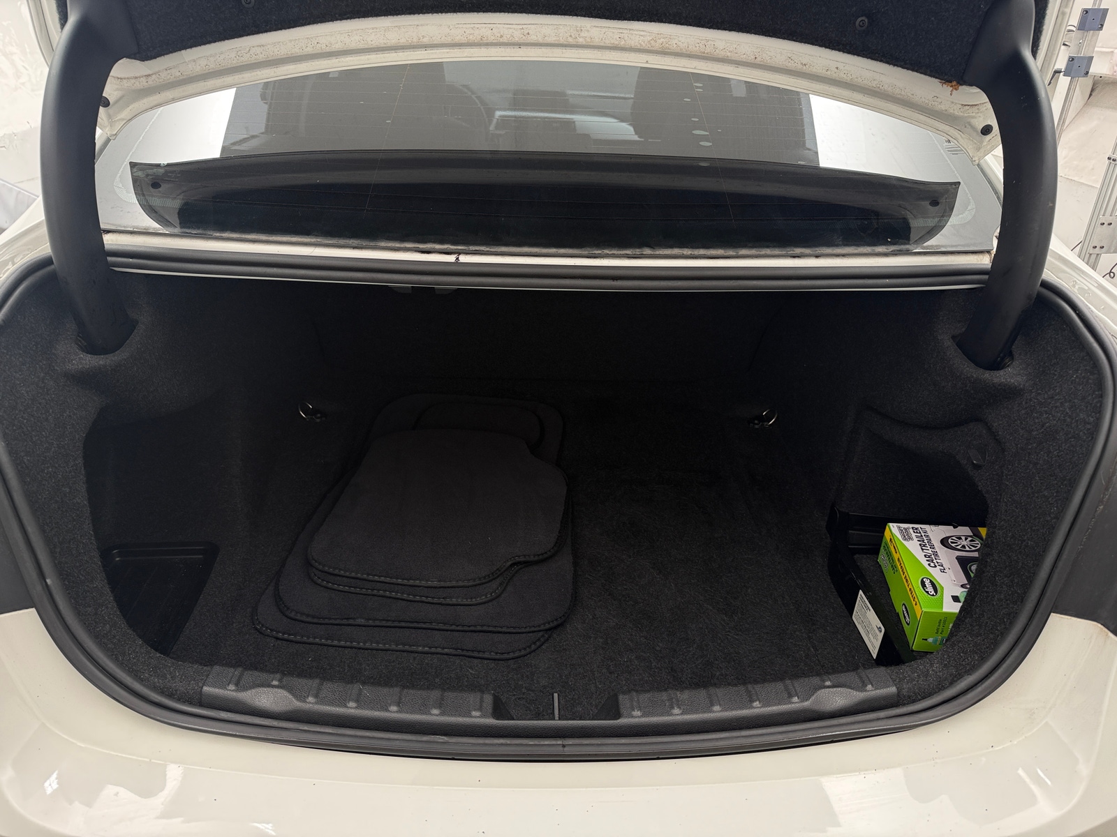 Thumbnail: 2018 BMW 3 Series - 6