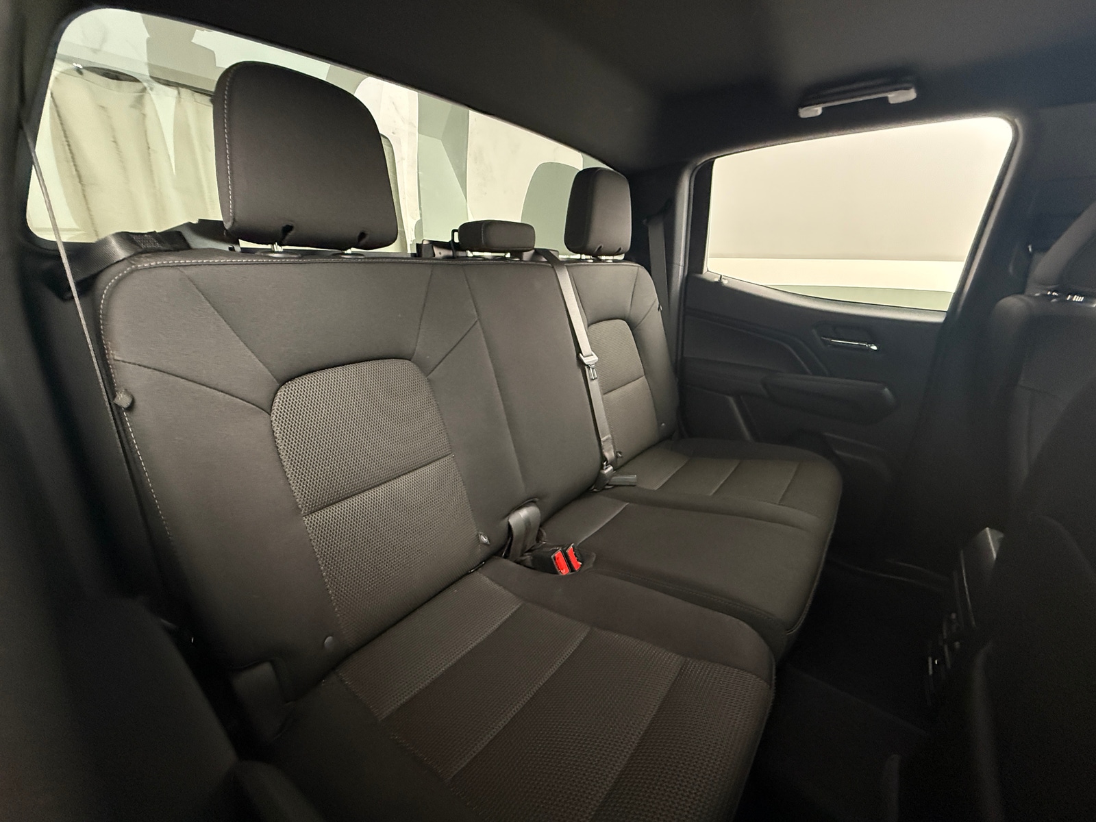 Thumbnail: 2024 Chevrolet Colorado - 6