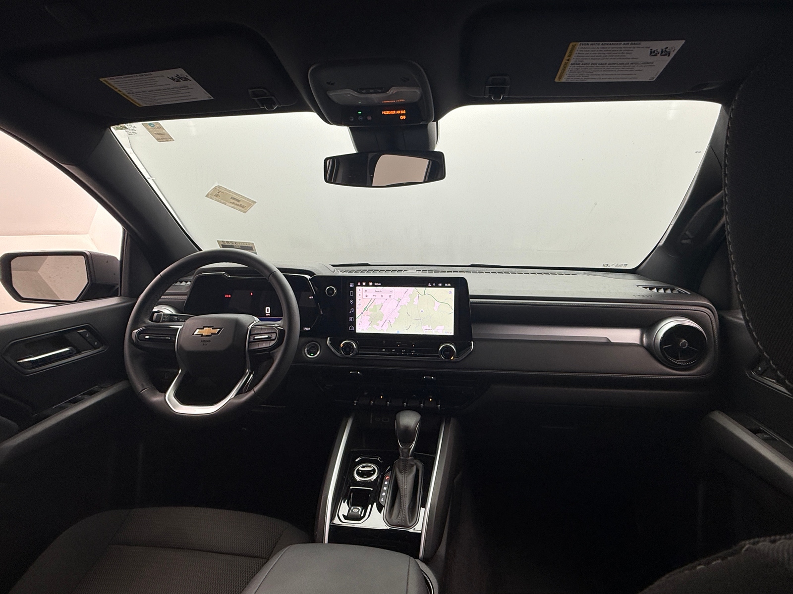 Thumbnail: 2024 Chevrolet Colorado - 3