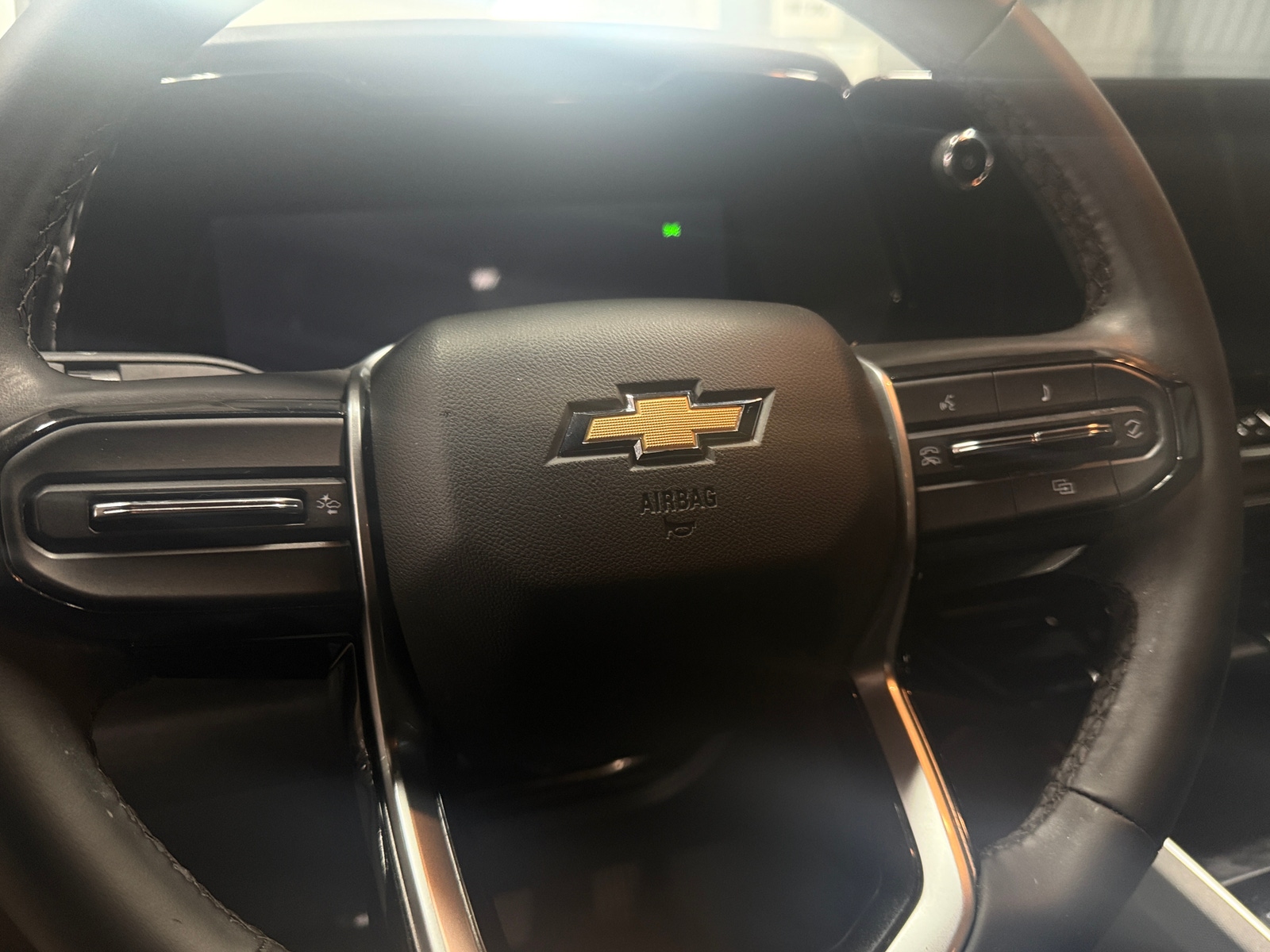 Thumbnail: 2024 Chevrolet Colorado - 5