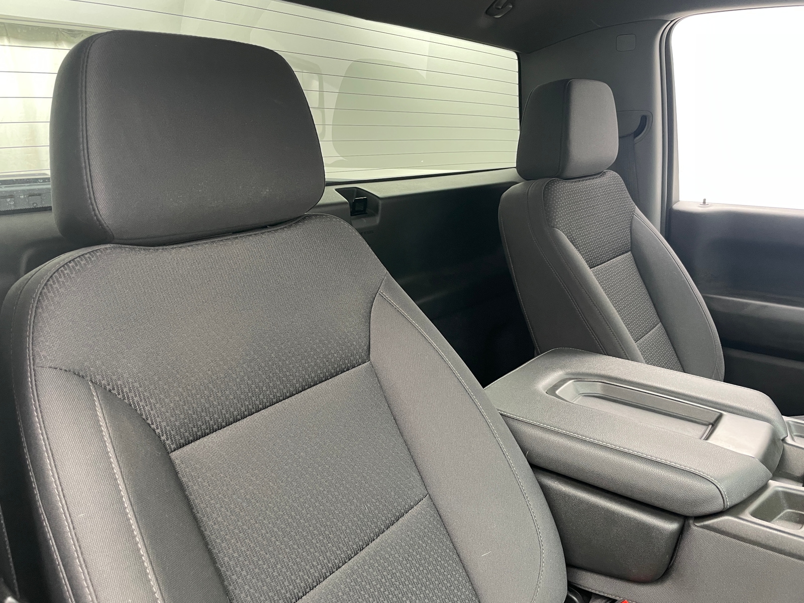 Thumbnail: 2023 GMC Sierra 1500 - 2