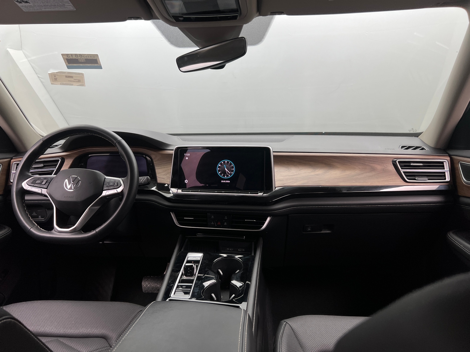 Thumbnail: 2025 Volkswagen Atlas - 2